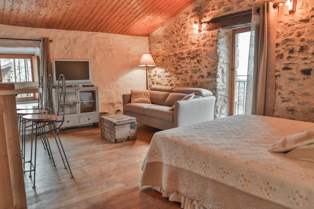 Maison D'Hotes Le Hameau De La Mure Saint-Laurent-du-Pape 外观 照片